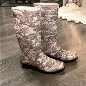 Women’s UGG Rain Boots